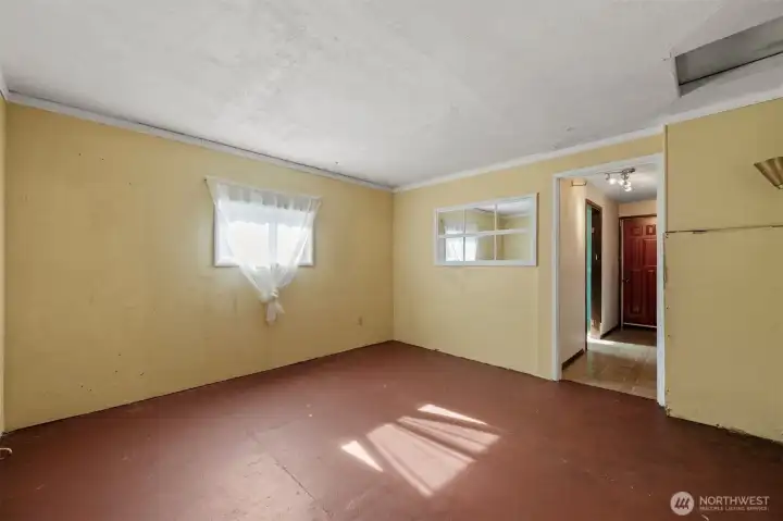 Extra finished bonus room Extra finished bonus room