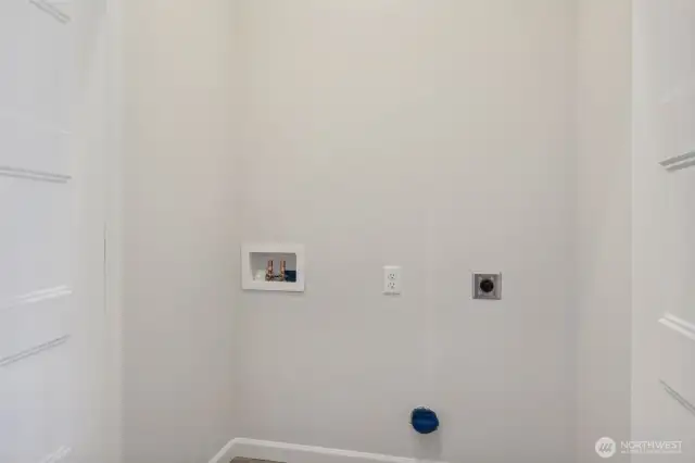 ***Floor plans may vary from actual home constructed. Features, elevation, materials, dimensions and layout are all subject to change without notice.****