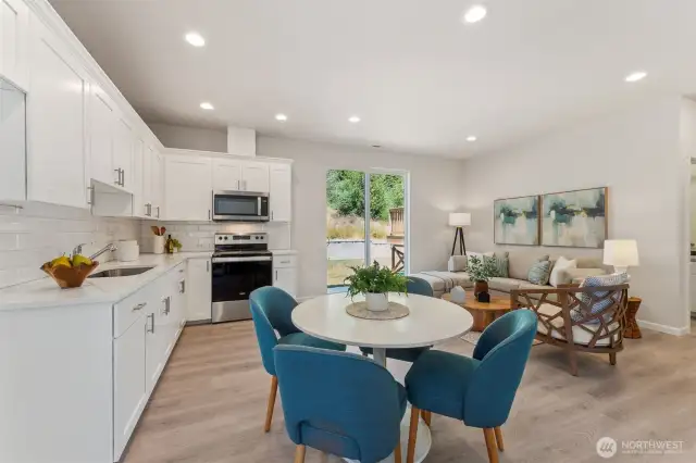 ***Floor plans may vary from actual home constructed. Features, elevation, materials, dimensions and layout are all subject to change without notice.****