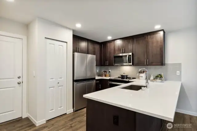 Photos are for representation only.  Features, colors and selections may differ from photograph. See site agent for details.