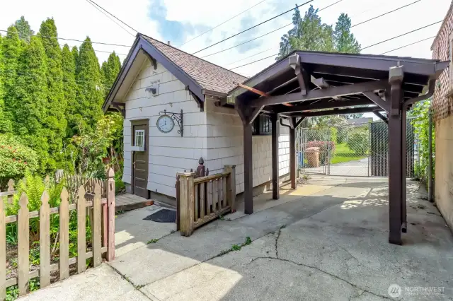 Garage