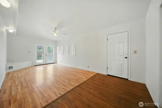 Bonus/Family Room