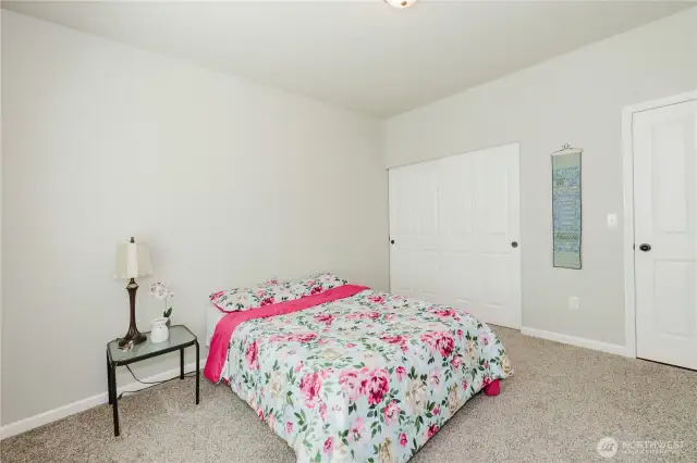 2nd Bedroom