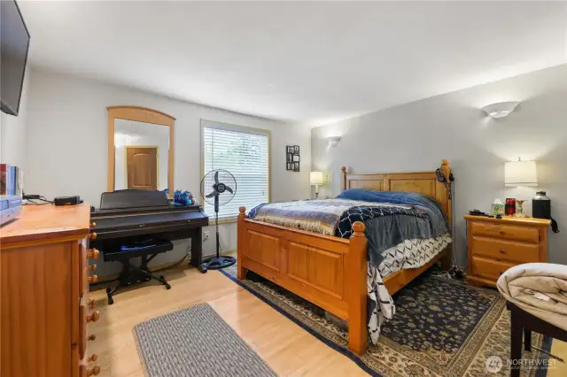 Second bedroom