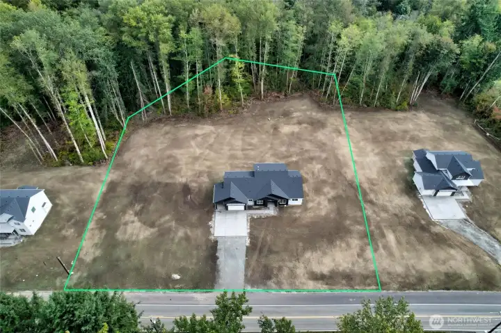 Appr. Lot lines 2.55 acres