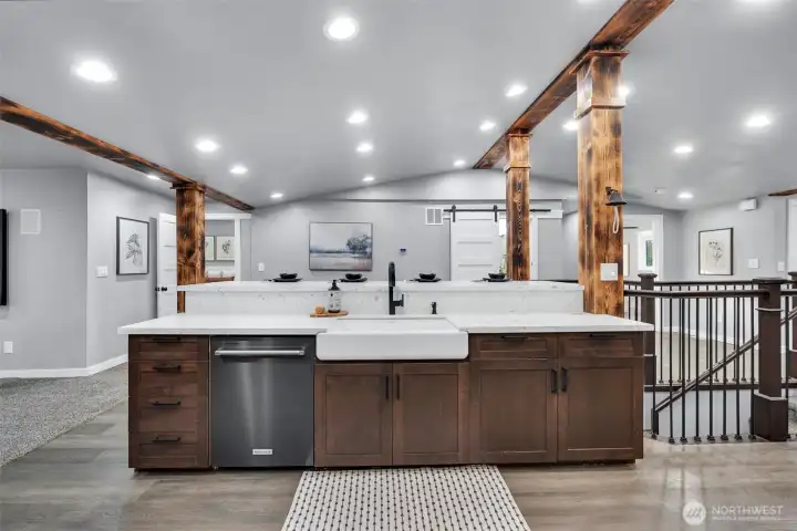 A perfect kitchen for entertaining large gatherings.