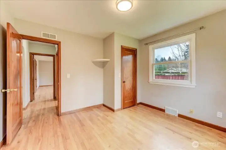 2nd Bedroom