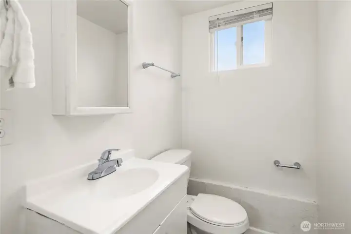 Bonus half bath in the garage.