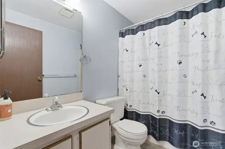 Full bathroom off the hallway Full bathroom off the hallway