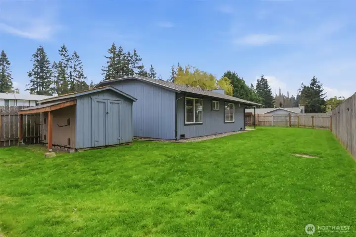Large storage shed with lean-to. Large storage shed with lean-to.