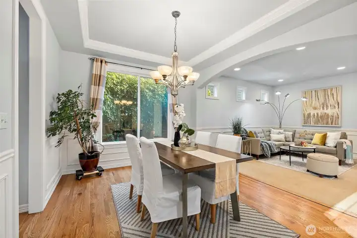 Perfect for both casual meals and larger gatherings