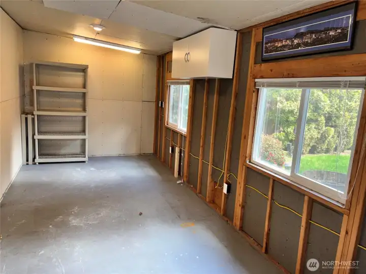 Inside of detached workshop - Electricity + lighting already in place—ideal for projects or storage