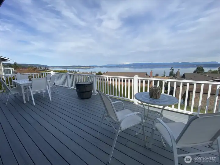 Spacious deck designed to capture and enjoy the stunning views.