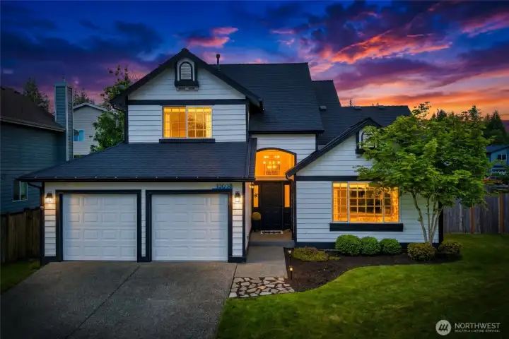 Welcome to this exquisite 3 bedroom, 2.5 bath home on a corner lot!