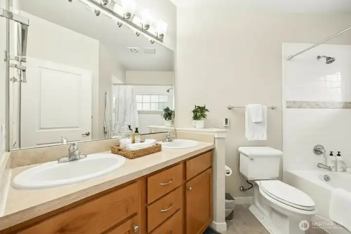 Main bedroom full bathroom Main bedroom full bathroom