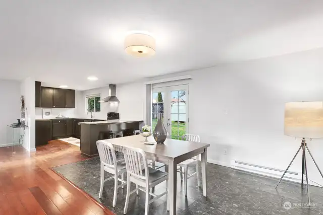 Dining Rm looking into Kitchen