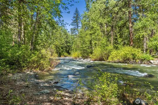Community Access Peshastin Creek