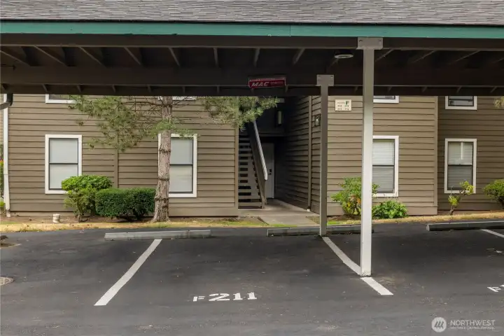 Parking space F211.