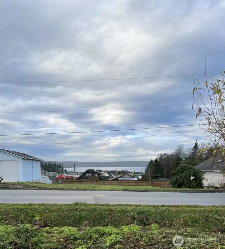 Looking across the paved street - Buck Road - to your beautiful view.