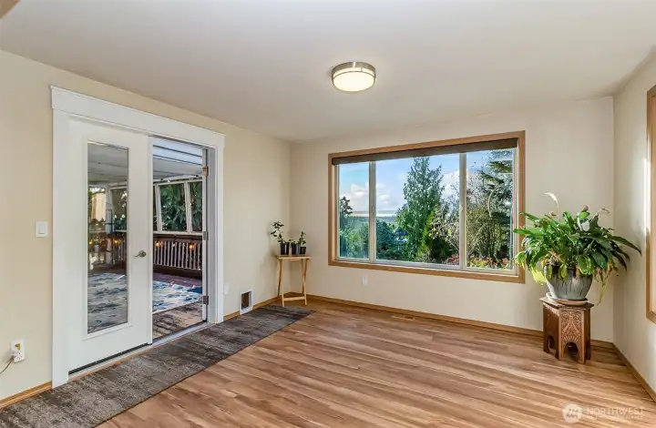 Sunroom with gorgeouse view of Skagit bay and sunset.