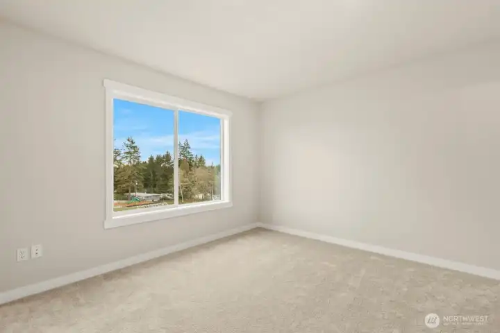 Photographs are for illustrative purposes only. Features, finishes, interior/exterior colors, landscaping and floorplan shown may vary from actual homes built.