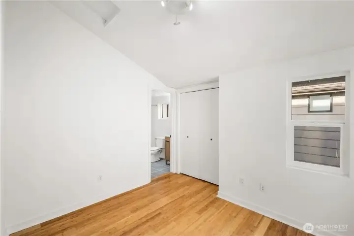 Upper floor guest suite with access to 3/4 bath