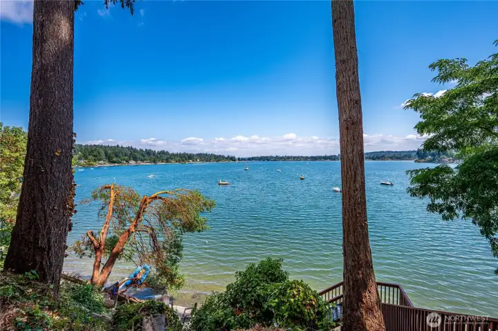 Stairs on right to bulkhead.