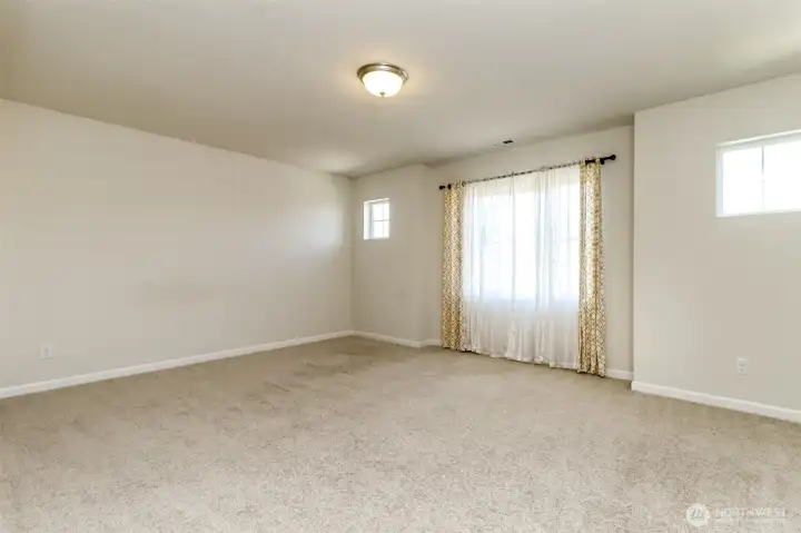 Bonus Room Upstairs
