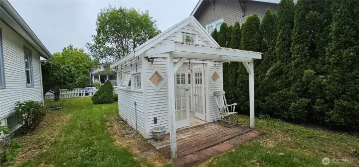 Everyone LOVES this quaint outbuilding.