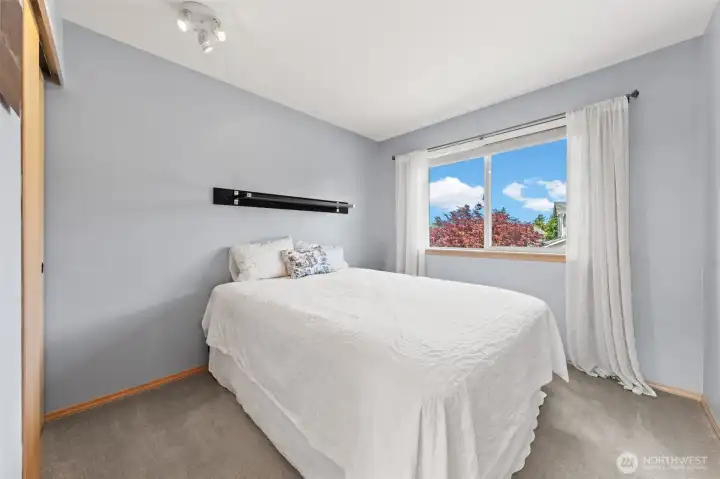 2nd Bedroom 2nd Bedroom