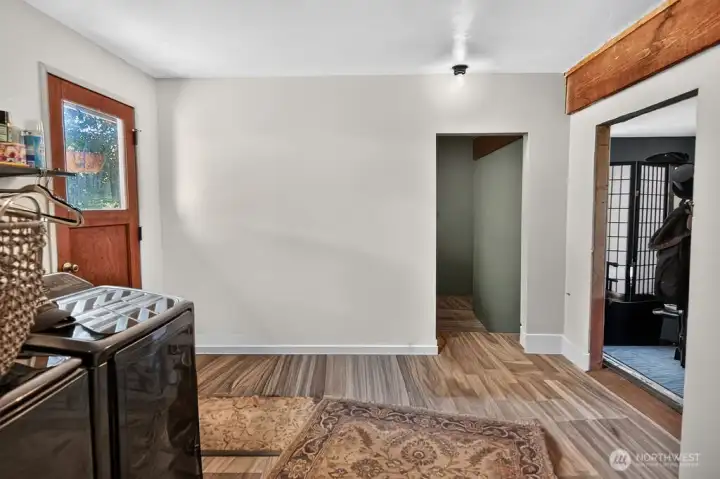 Large Walk-In Pantry & Utility