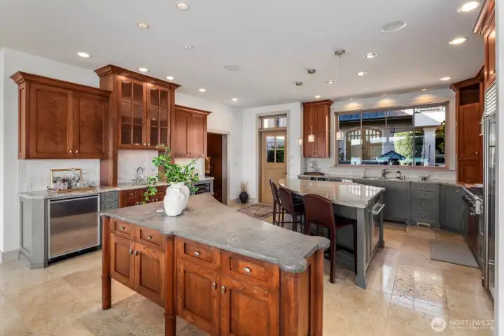 15283 Gibralter Rd