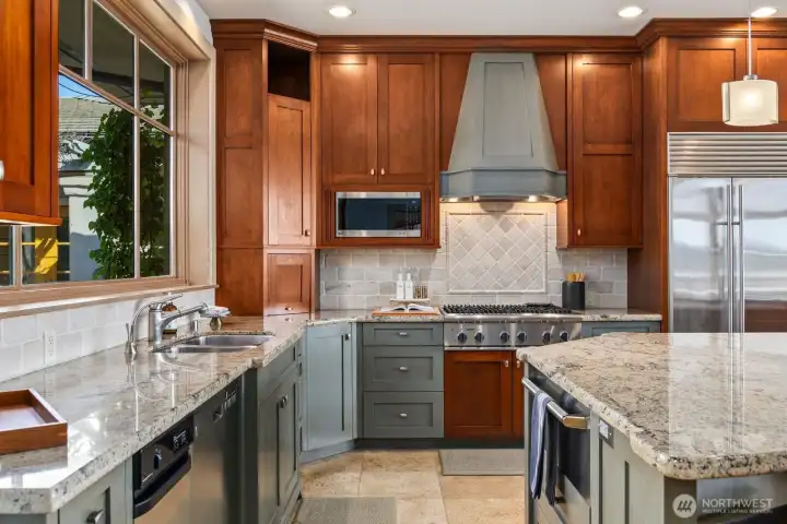 15283 Gibralter Rd