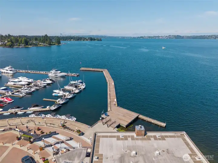 Public dock and marina at Carillon Point Public dock and marina at Carillon Point
