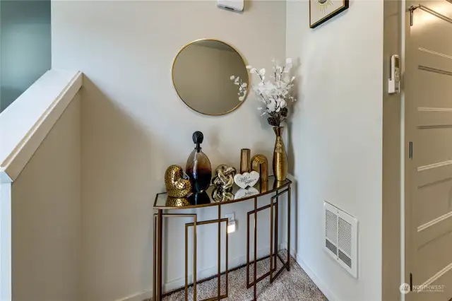 Entry nook area