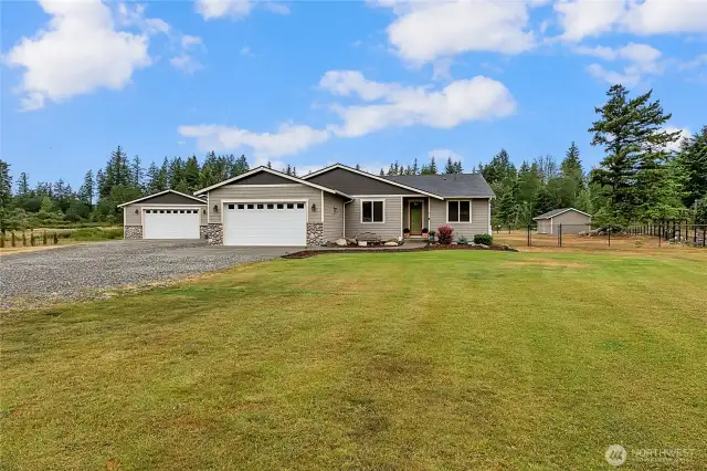 Welcome home to your oasis! Plenty of room for multi generational families, or rental income.
