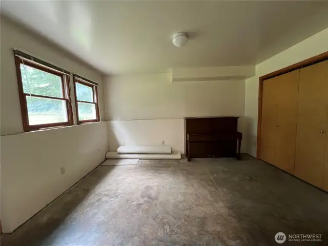 Bonus room for dining area off lower kitchen , office space & more.