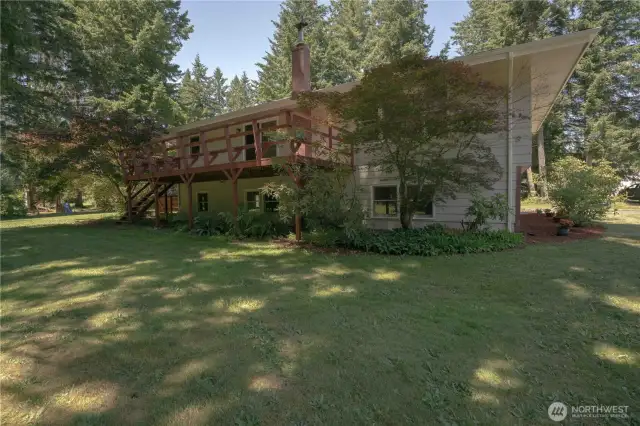 Side view of home facing North. Shade when you need it !