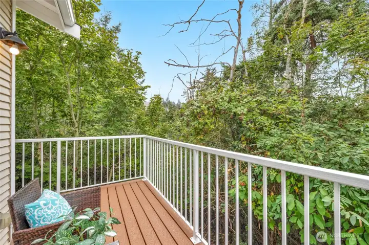 Premium End Unit against the Greenbelt