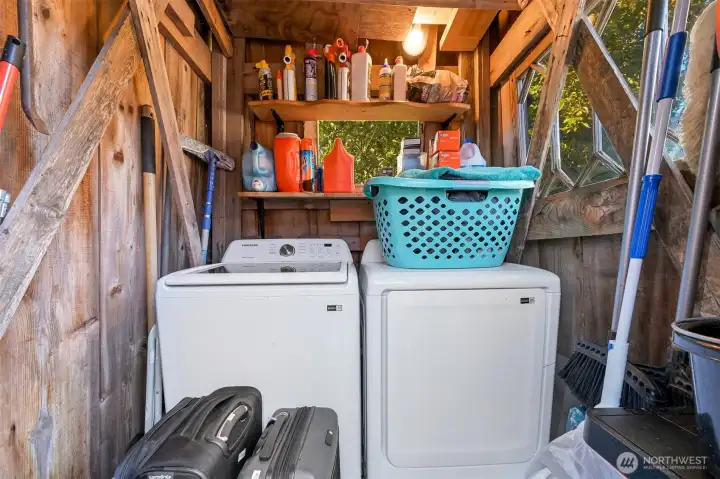 Hookups for washer & dryer in the lighthouse shed (washer/dryer do not convey)