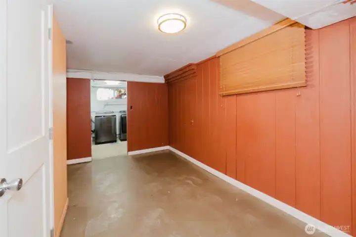 Lots of options with this space leading into laundry room.