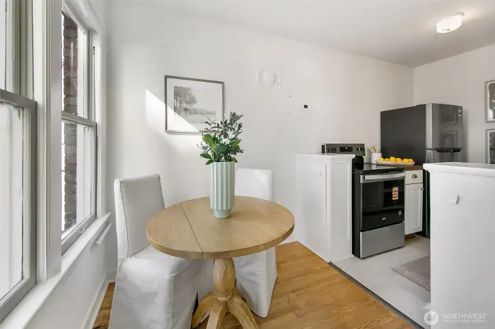 Dining is close to kitchen.