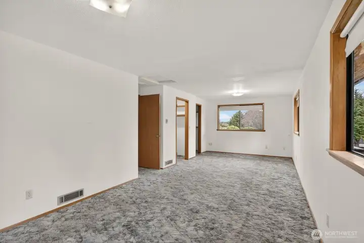 Primary Suite looking towards the WI & bath.