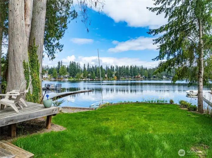 Perfectly sited in a quiet cul-de-sac