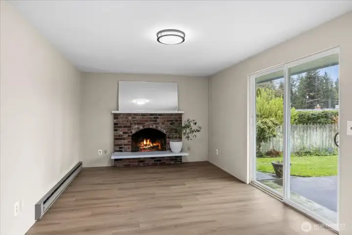 Family Room overlooking beautiful back yard