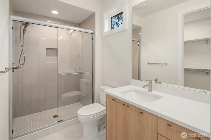 bedroom 2 ensuite. bedroom 2 ensuite.