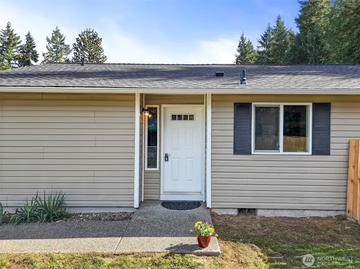 Living in a rambler means enjoying the ease of single-level living—no stairs, just comfortable, connected spaces designed for everyday convenience.
