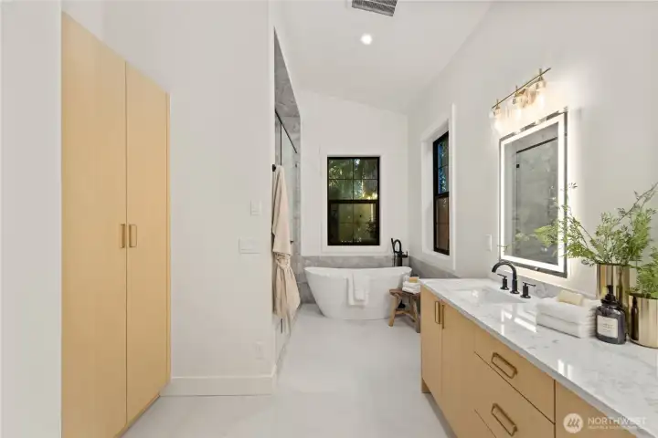 Interior photos are from 16654 model home. 16656 is similar.