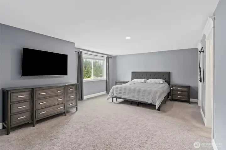 Large primary suite