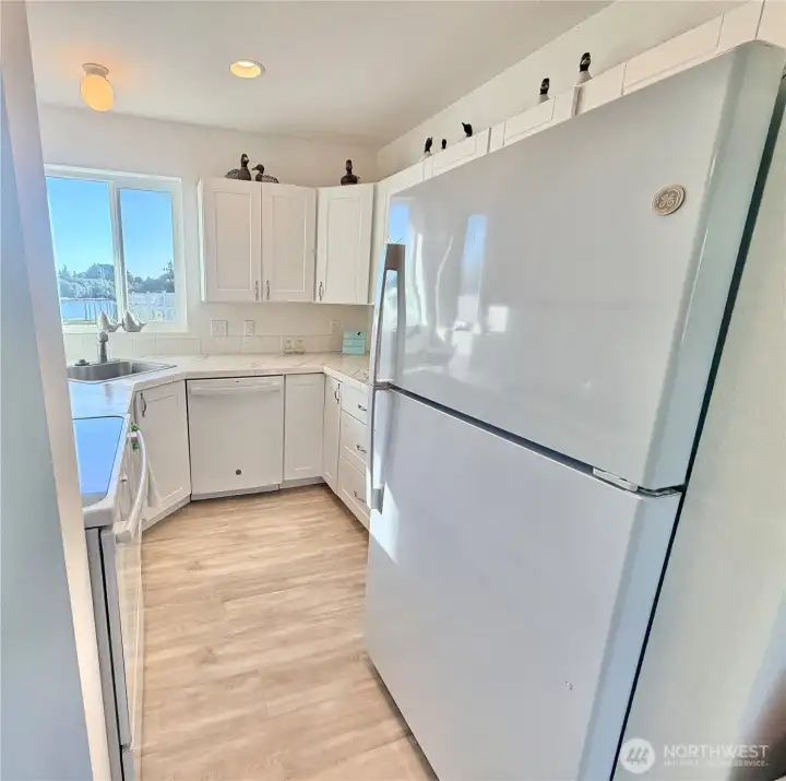 Light and bright kitchen.